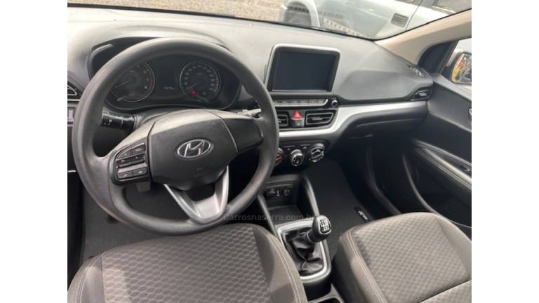 HYUNDAI - HB20 - 2021/2022 - Prata - R$ 75.000,00