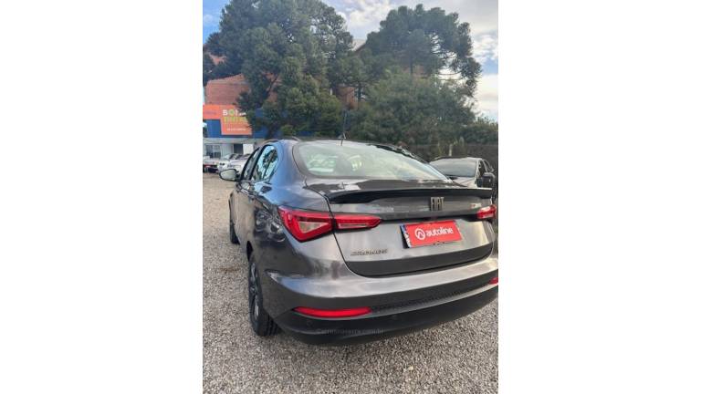 FIAT - CRONOS - 2022/2022 - Cinza - R$ 75.000,00
