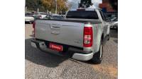 CHEVROLET - S10 - 2014/2014 - Prata - R$ 115.000,00