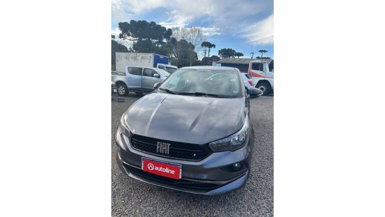 FIAT - CRONOS - 2022/2022 - Cinza - R$ 75.000,00