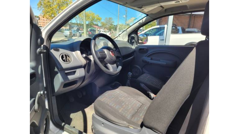 FIAT - FIORINO - 2018/2019 - Branca - R$ 59.000,00