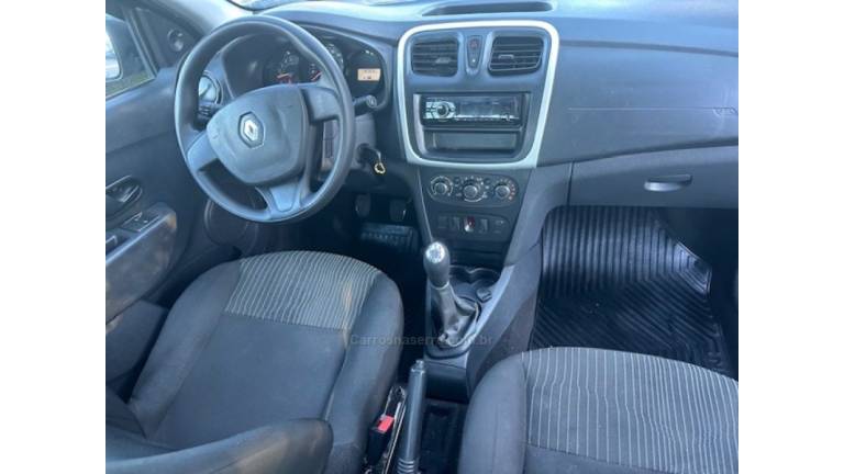 RENAULT - LOGAN - 2017/2018 - Preta - R$ 39.900,00