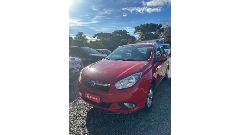 FIAT - SIENA - 2016/2016 - Vermelha - R$ 39.900,00