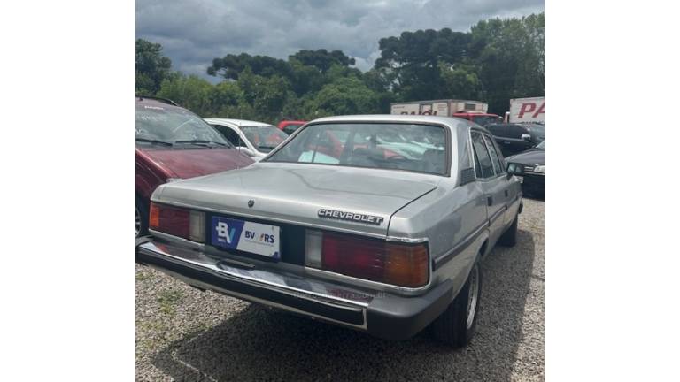 CHEVROLET - OPALA - 1986/1986 - Prata - R$ 33.000,00
