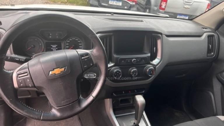 CHEVROLET - S10 - 2021/2021 - Branca - R$ 165.000,00